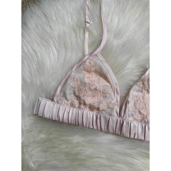 Urban Outfitters Out From Under Sweet Nothings Pink Floral Bra Bralette - Picture 3 of 6